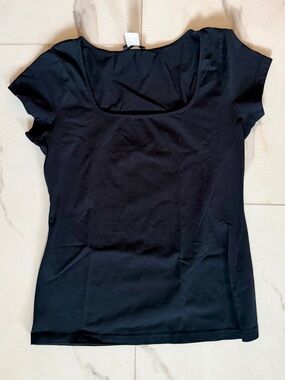 VENUS Square Neck Tee